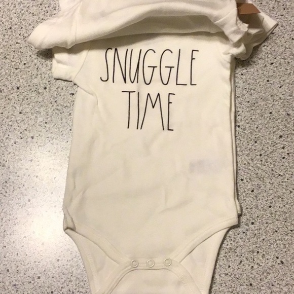 1LEFT NEW Rae Dunn 3pc onesies hangry/snuggle/milk - Picture 3 of 8